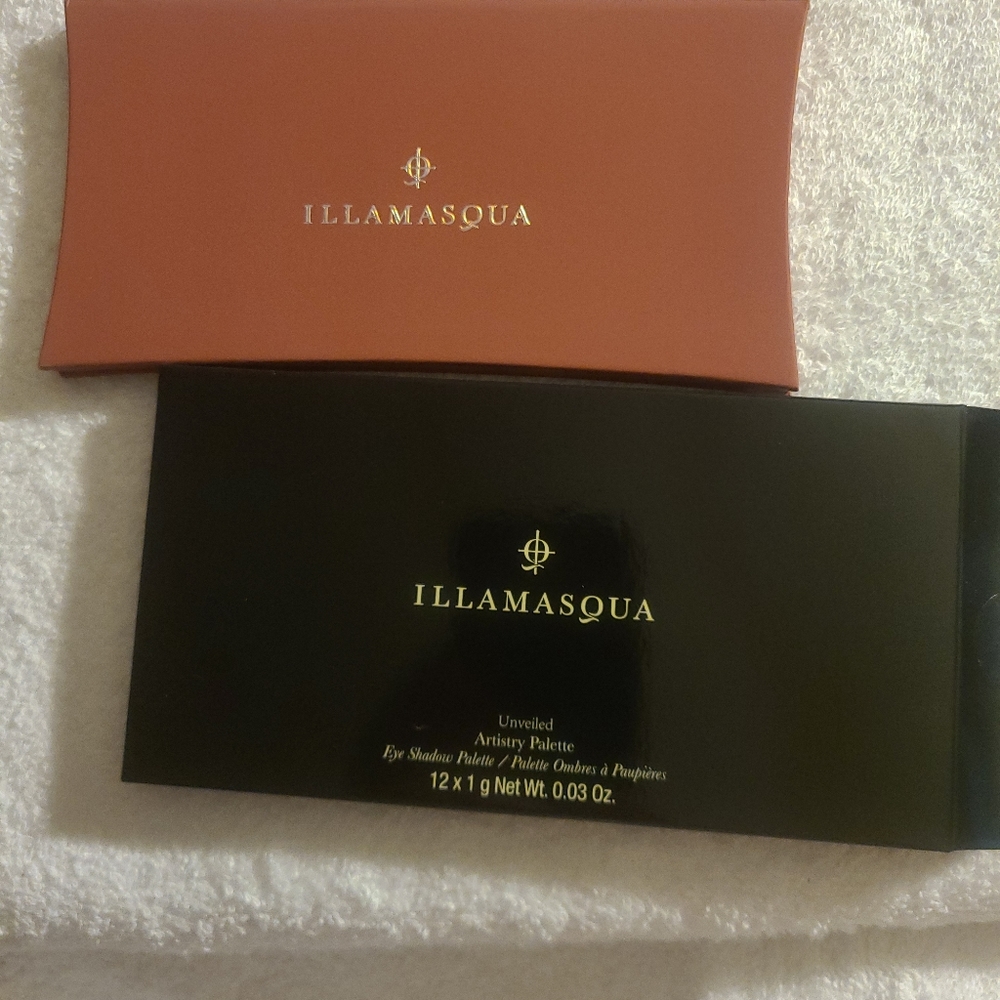 Illamasqua Eyeshadow palette